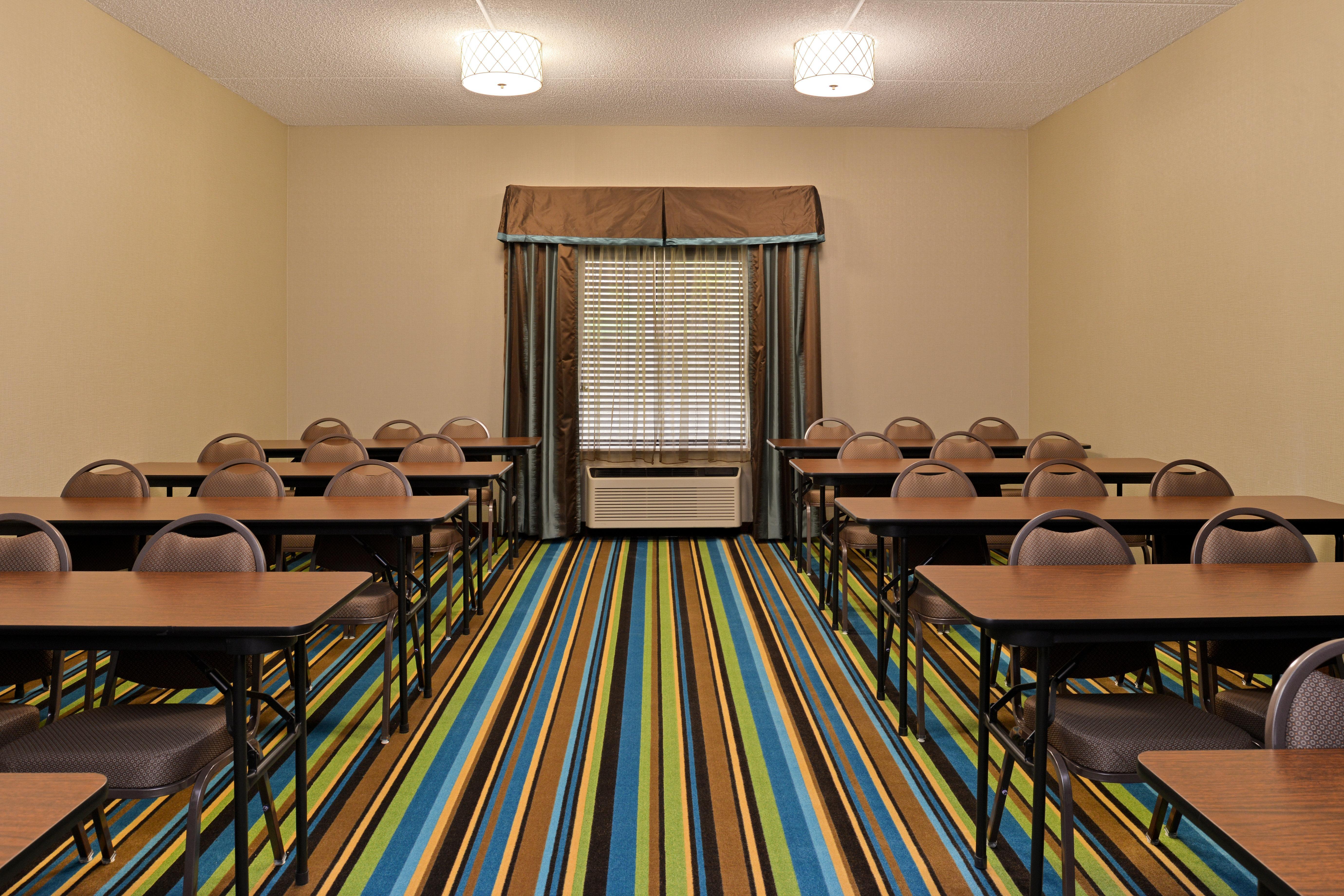 Holiday Inn Express & Suites St Marys By Ihg St. Marys Екстериор снимка