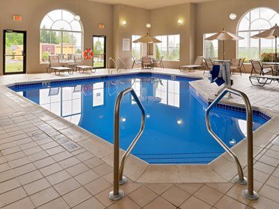 Holiday Inn Express & Suites St Marys By Ihg St. Marys Екстериор снимка